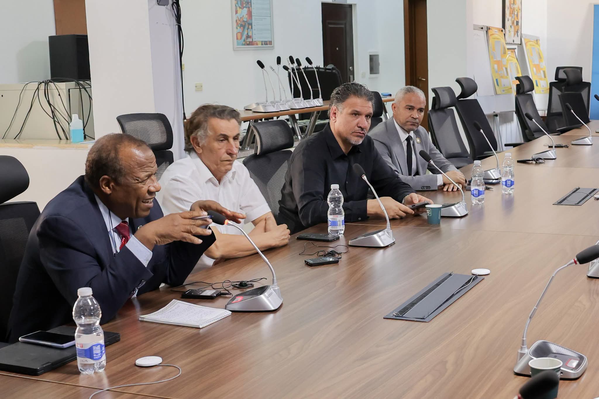 Tetteh Discusses 4+4 Deal With State Council Members and Voices Concern Over the Economy — photo 3